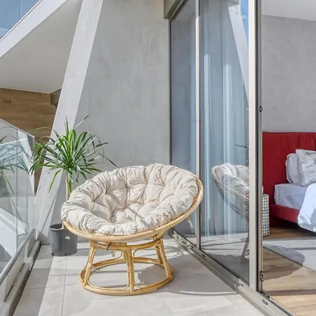 The Place By Nicolene, A In Madeira * Funchal (Madeira)