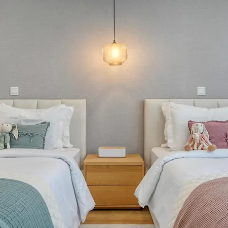 Apartamento The Place By Nicolene, A In Madeira