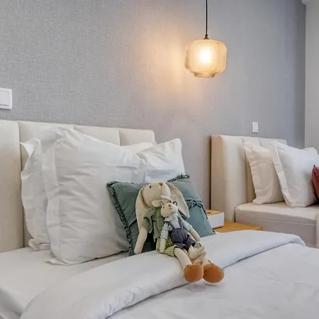 Apartment The Place By Nicolene, A In Madeira