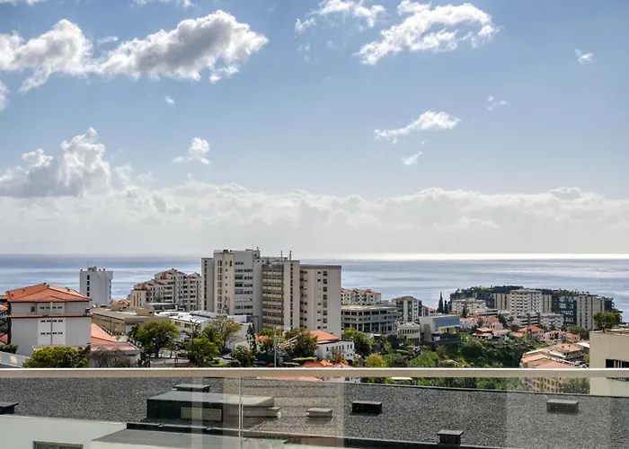 Appartamento The Place By Nicolene, A In Madeira Funchal (Madeira)