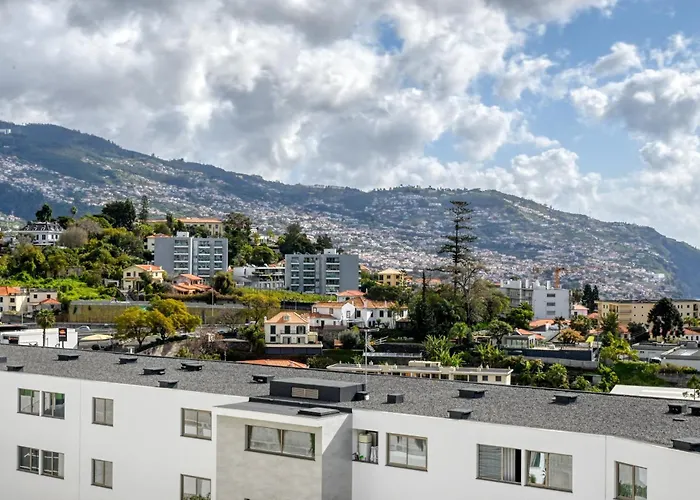 The Place By Nicolene, A In Madeira * Funchal (Madeira)